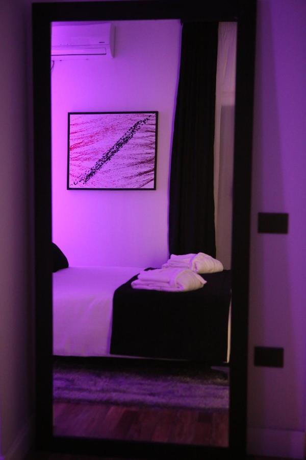 Dark Boutique Hotel Shkoze Exterior foto